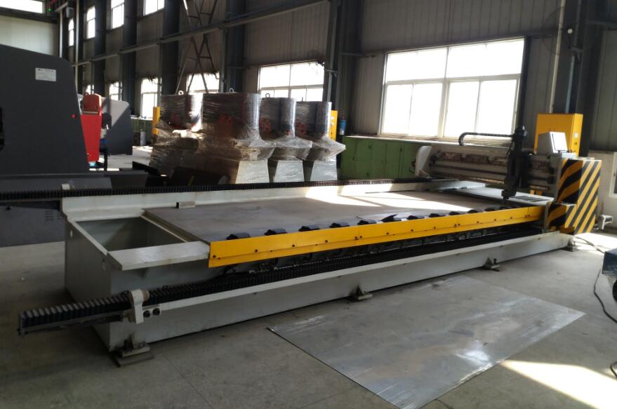 数控薄板刨槽机